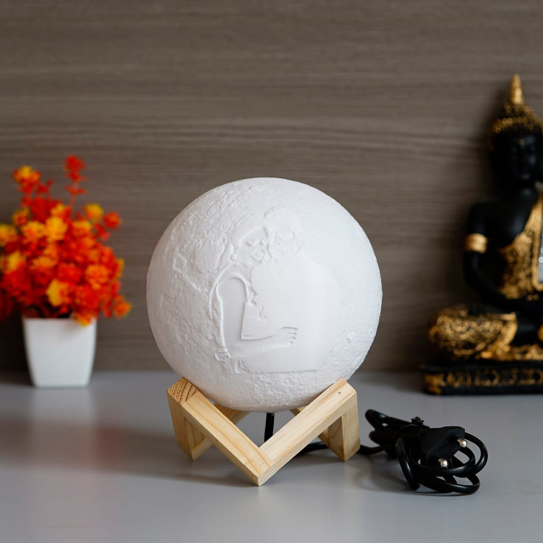 Customized Moon Light Lamp With Your Photo